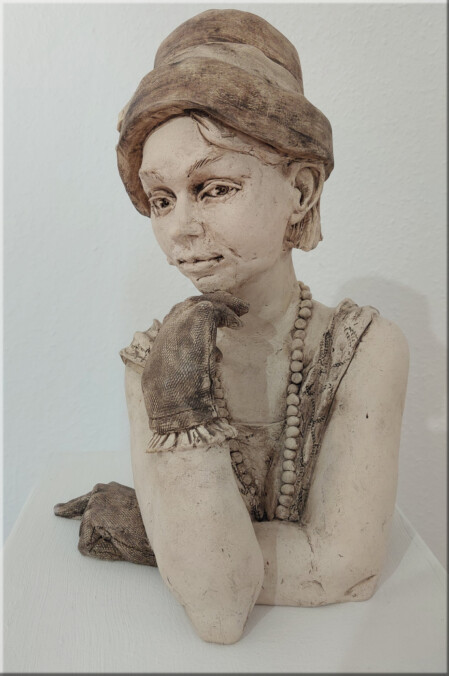 Junge Frau aus den "Goldenen 20-er-Jahren"